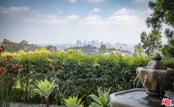 3030 Durand Dr, Los Angeles, CA 90068