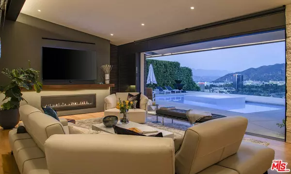 3526 Wrightwood Ct, Studio City, CA 91604