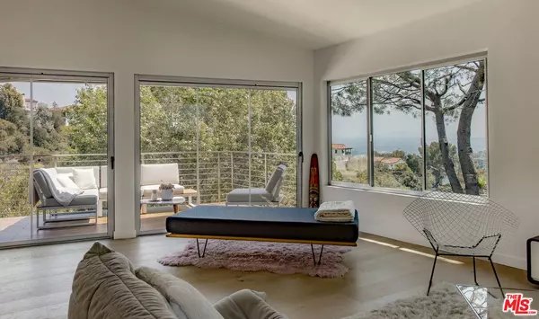 6150 Mulholland Hwy, Los Angeles, CA 90068