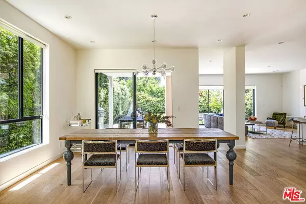 1647 Hi Point ST, Los Angeles, CA 90035