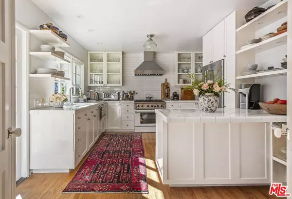 3681 Goodland Ave, Studio City, CA 91604