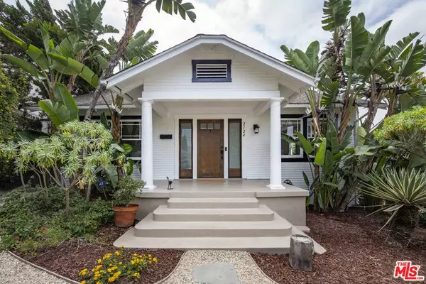 2124 Ridgeview AVE, Los Angeles, CA 90041