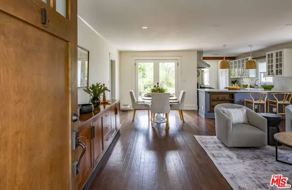 2124 Ridgeview Ave, Los Angeles, CA 90041