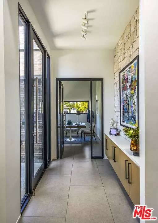 2656 32nd ST, Santa Monica, CA 90405