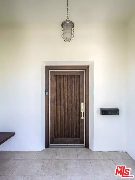 4947 Varna AVE, Sherman Oaks, CA 91423