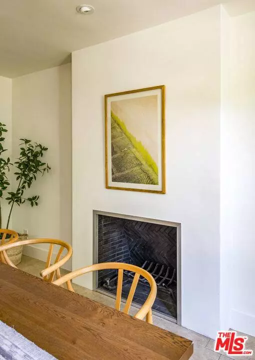 4947 Varna Ave, Sherman Oaks, CA 91423