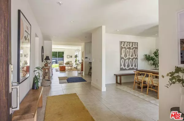 4947 Varna Ave, Sherman Oaks, CA 91423