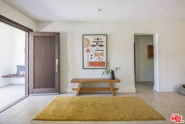 4947 Varna Ave, Sherman Oaks, CA 91423