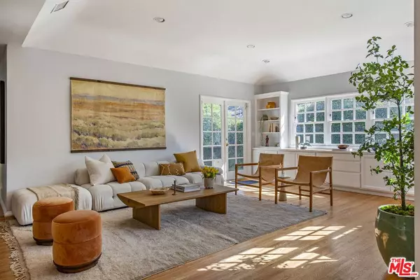 11144 Valley Spring PL, North Hollywood, CA 91602