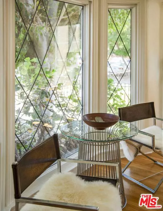 1355 N Benton WAY, Los Angeles, CA 90026