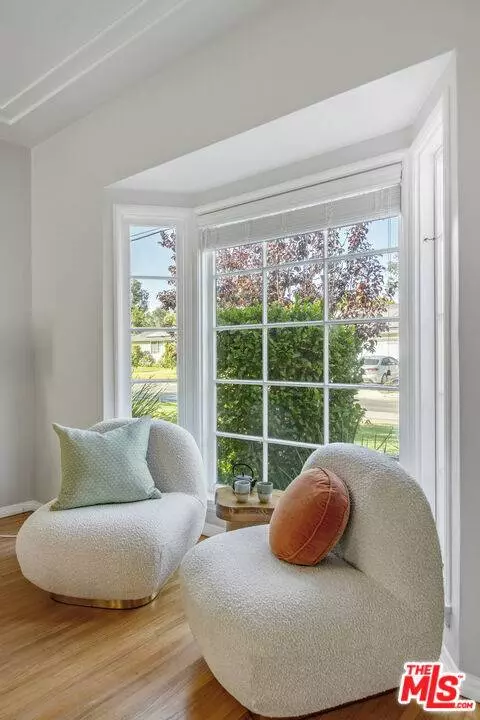 11144 Valley Spring PL, North Hollywood, CA 91602