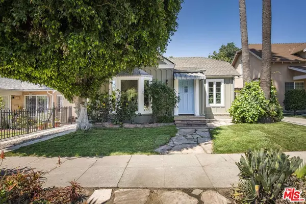 1355 N Benton WAY, Los Angeles, CA 90026