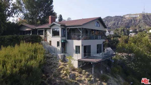 3030 Durand DR, Los Angeles, CA 90068