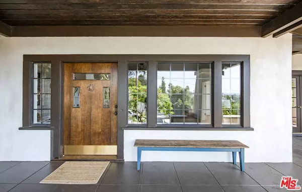 1114 Coronado TER, Los Angeles, CA 90026