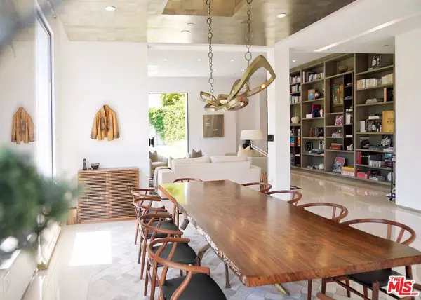 9852 San CIR, Beverly Hills, CA 90210