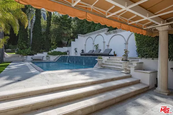 3780 1/2 Multiview DR, Los Angeles, CA 90068