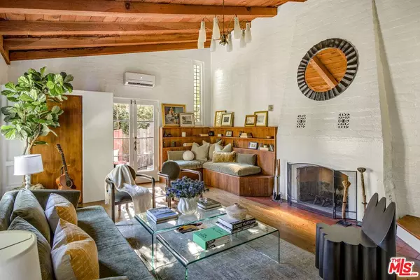 8027 Willow Glen Rd, Los Angeles, CA 90046