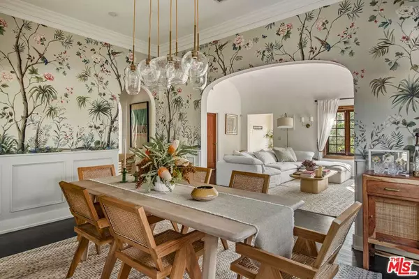 358 S Sycamore AVE, Los Angeles, CA 90036