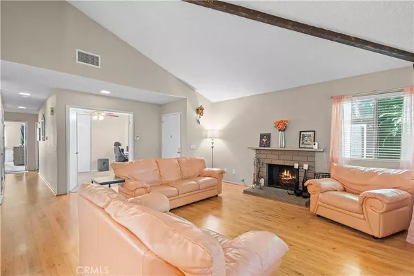 3204 Little Mountain DR #B, San Bernardino, CA 92405