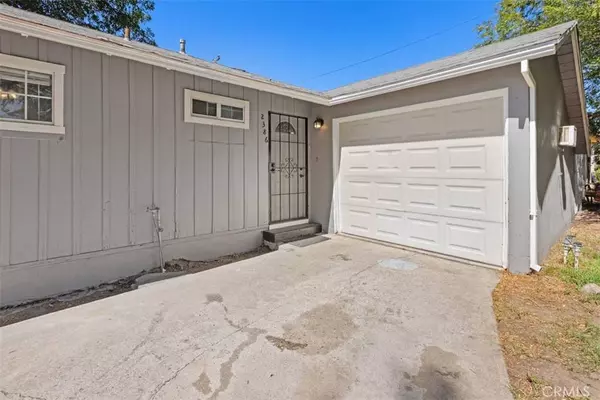 2386 Roxbury Dr, San Bernardino, CA 92404