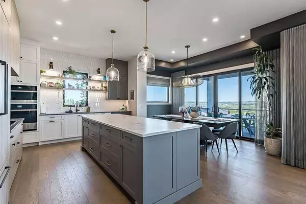 10 Westmount PT, Okotoks, AB T1S 0K6