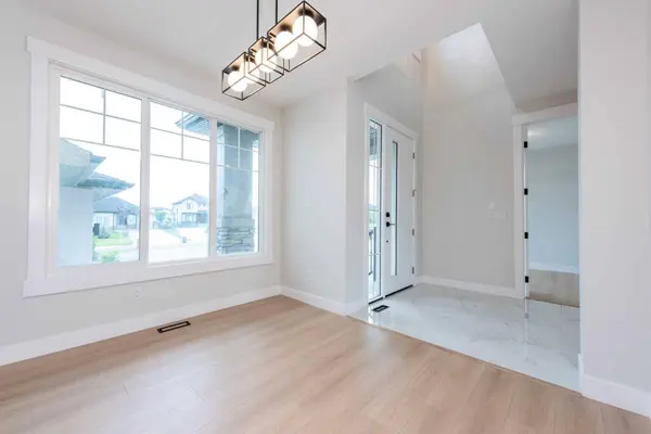 26 Cimarron Estates Gate, Okotoks, AB T1S 0M9