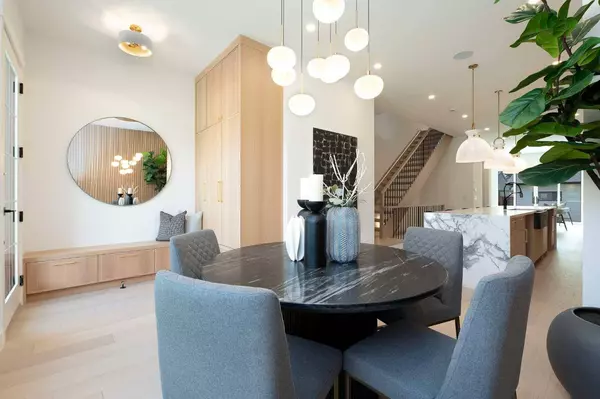 1807 Broadview RD Northwest, Calgary, AB T2N 3H6