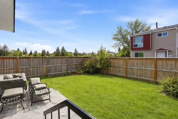 5425 Pensacola CRES SE #43, Calgary, AB T2A2G7