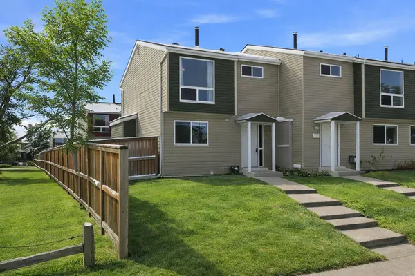 5425 Pensacola CRES SE #43, Calgary, AB T2A2G7