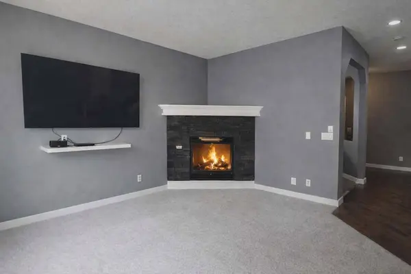 1580 New Brighton DR SE, Calgary, AB T2Z 0P8