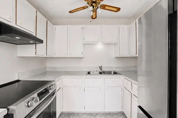 100 Pennsylvania RD SE #41, Calgary, AB T2A4Y8