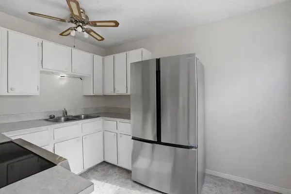 100 Pennsylvania RD SE #41, Calgary, AB T2A4Y8