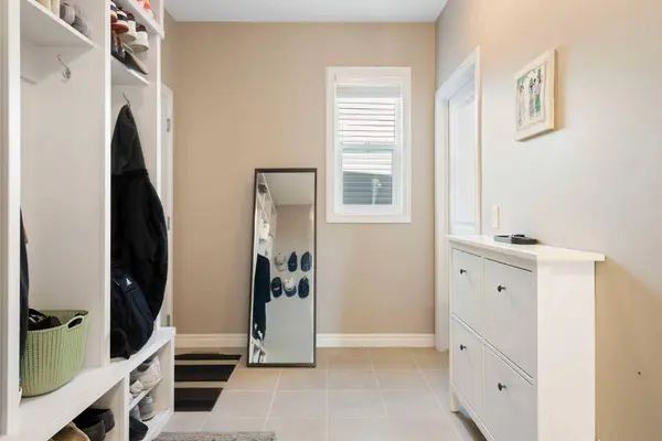 13 Cimarron Springs CT, Okotoks, AB T1S 0M1