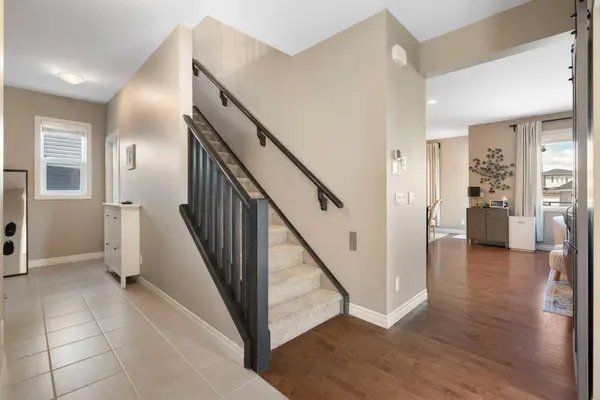 13 Cimarron Springs CT, Okotoks, AB T1S 0M1