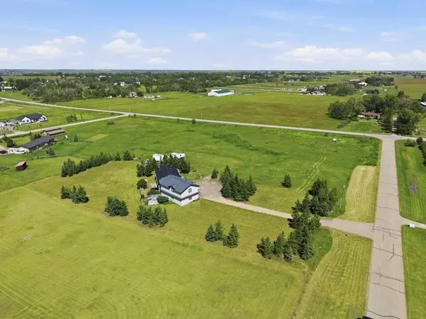 64242 258 AVE E, Rural Foothills County, AB T1S 4G1