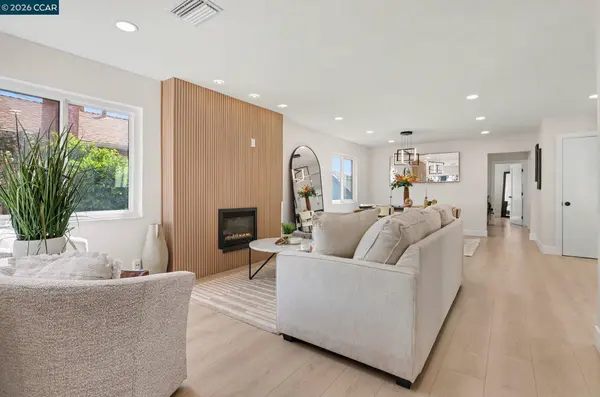 2718 Oliver Ave, Oakland, CA 94605