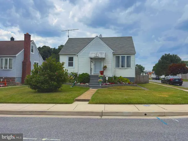100 STUART ST, Baltimore, MD 21221