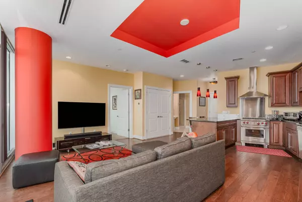 1 Roebling Way #405, Covington, KY 41011