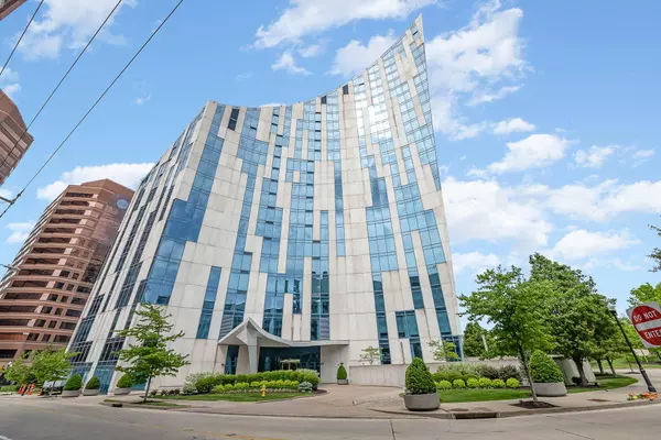 1 Roebling Way #405, Covington, KY 41011