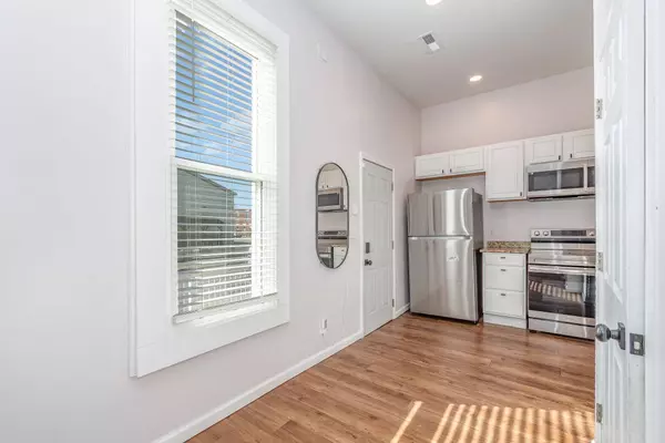 117 W 10th Street, Newport, KY 41071