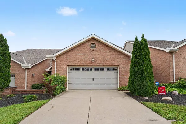 1864 Quarry Oaks Drive, Florence, KY 41042