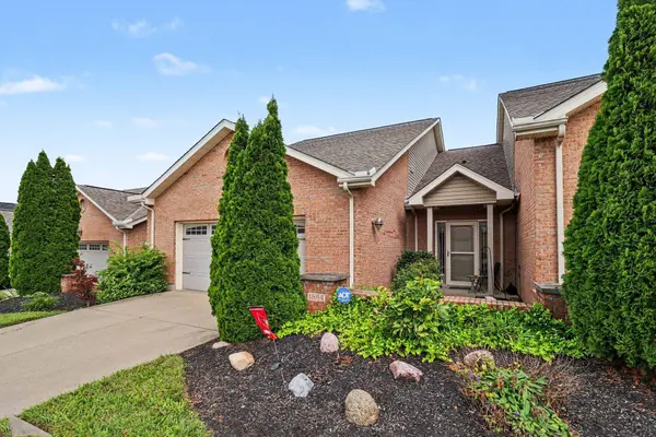 1864 Quarry Oaks Drive