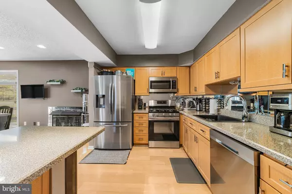 27 MAJESTIC WAY, Marlton, NJ 08053