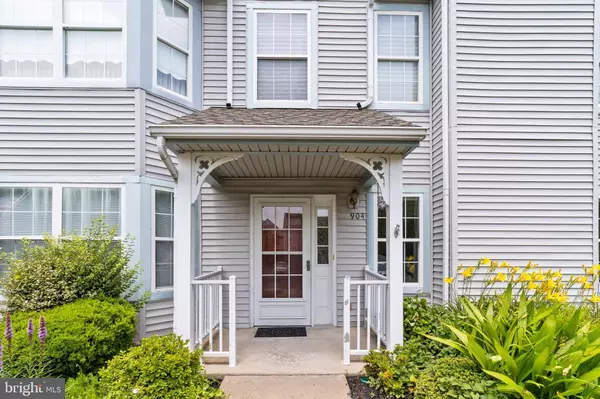 904 SWEETWATER DR, Cinnaminson, NJ 08077