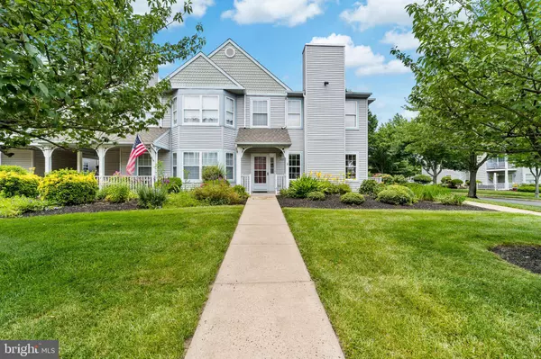 904 SWEETWATER DR, Cinnaminson, NJ 08077