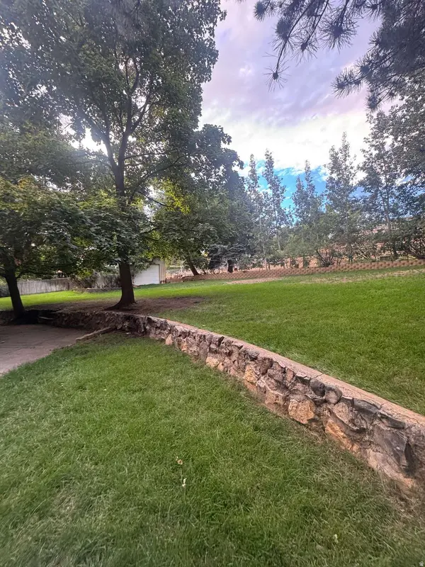 3935 N 800 W, Pleasant View, UT 84414