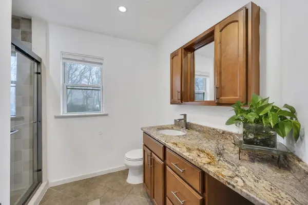 159 Dawn Dr, Centereach, NY 11720-2231