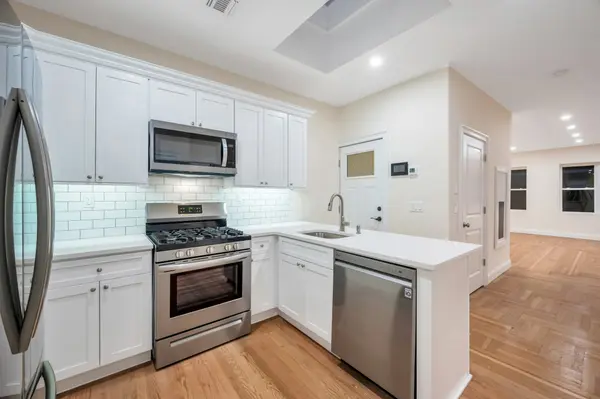 41-06 25th Ave #2, New York, NY 11103