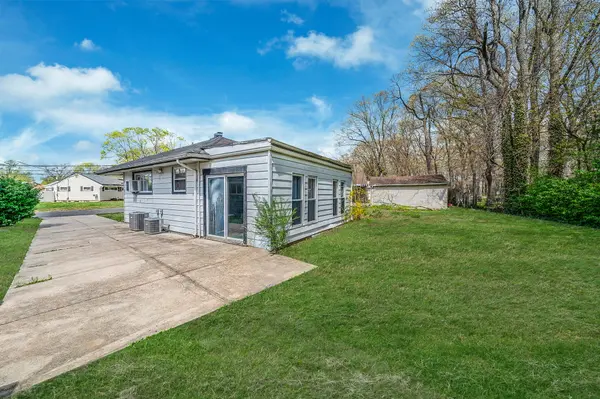 243 Coventry Rd S, West Hempstead, NY 11552-4119