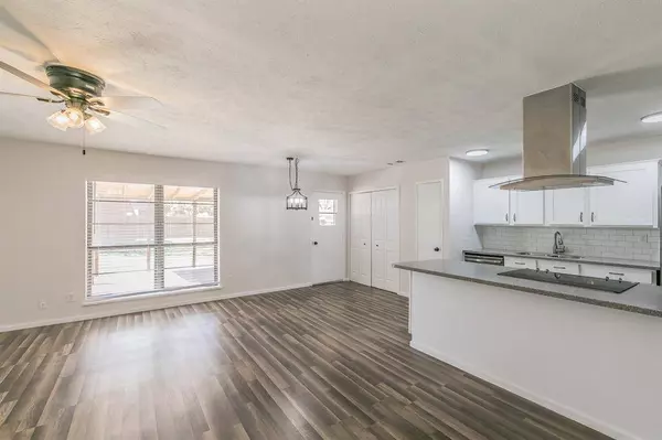 6525 Wakefield Drive, North Richland Hills, TX 76182